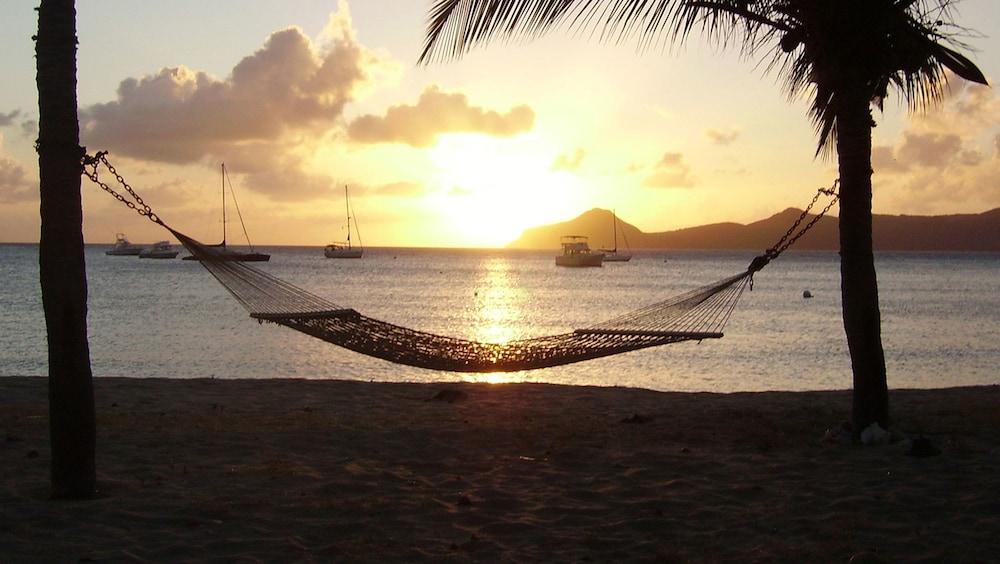 Oualie Beach Resort Невис Экстерьер фото